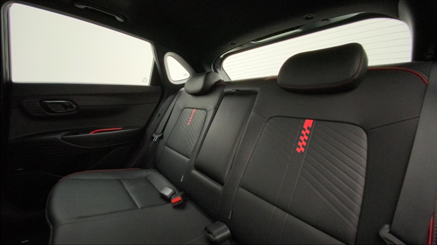 2022 Hyundai NEW I20 N LINE N8 1.0 TURBO GDI DCT, Petrol, Automatic, 29,718 km, Right Side Rear Door Cabin