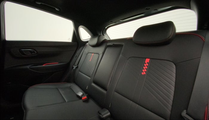 2022 Hyundai NEW I20 N LINE N8 1.0 TURBO GDI DCT, Petrol, Automatic, 29,718 km, Right Side Rear Door Cabin