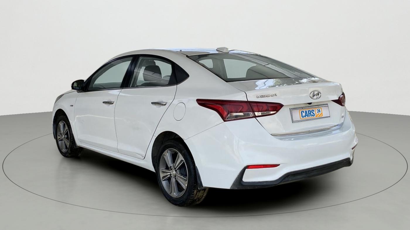 2018 Hyundai Verna 1.6 VTVT SX (O) AT, Petrol, Automatic, 41,866 km, Left Back Diagonal
