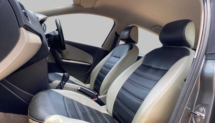 2014 Volkswagen Polo HIGHLINE1.2L, Petrol, Manual, 81,295 km, Right Side Front Door Cabin