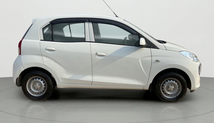 2021 Hyundai NEW SANTRO MAGNA, Petrol, Manual, 7,170 km, Right Side View