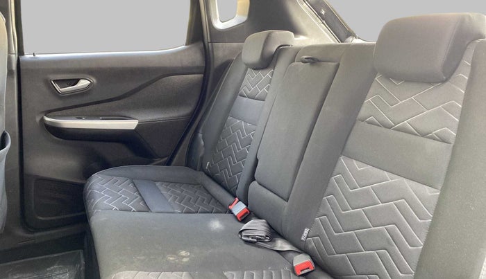 2021 Nissan MAGNITE XV PREMIUM, Petrol, Manual, 22,644 km, Right Side Rear Door Cabin