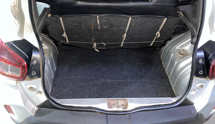 2021 Renault Kwid RXL, Petrol, Manual, 58,858 km, Boot Inside