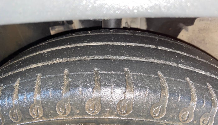 2021 Renault Kwid RXL, Petrol, Manual, 58,858 km, Left Front Tyre Tread