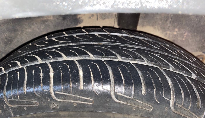 2021 Renault Kwid RXL, Petrol, Manual, 58,858 km, Left Rear Tyre Tread