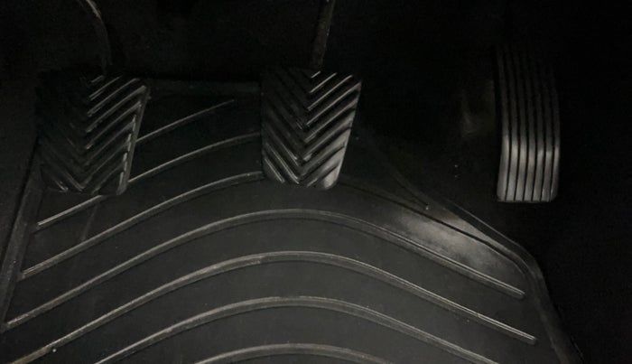 2019 Hyundai Creta E PLUS 1.6 PETROL, Petrol, Manual, 49,220 km, Pedals