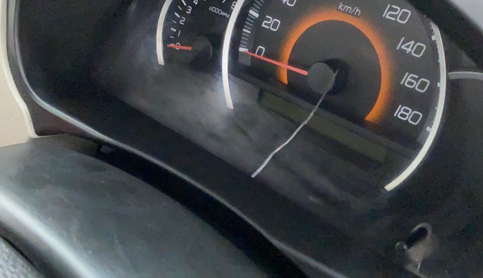 2016 Maruti Wagon R 1.0 VXI, Petrol, Manual, 58,708 km, Instrument cluster - Glass has scratches