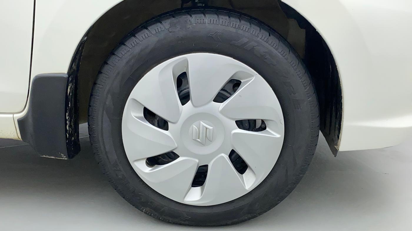 2020 Maruti Celerio VXI AMT, Petrol, Automatic, 29,864 km, Right Front Wheel