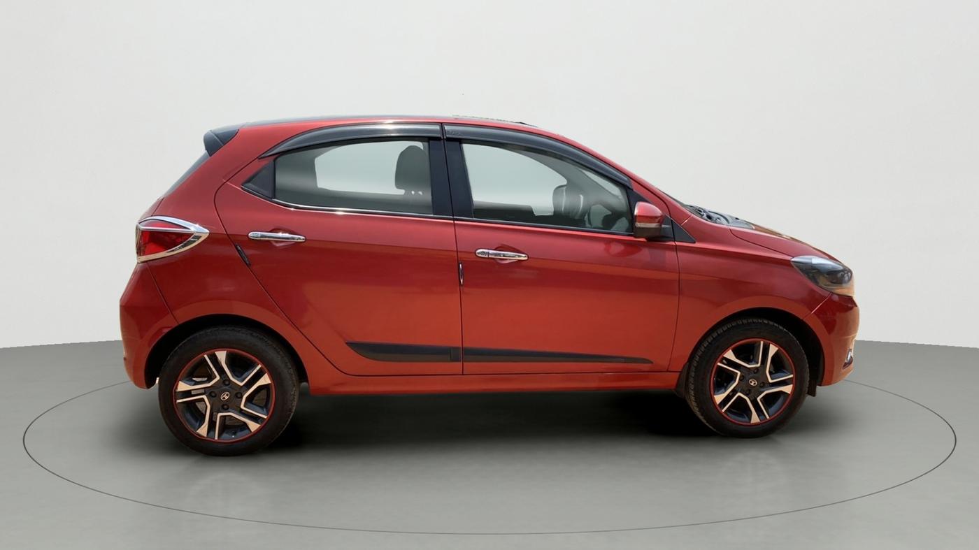 2019 Tata Tiago XZA PLUS DUAL TONE PETROL, Petrol, Automatic, 20,116 km, Right Side View