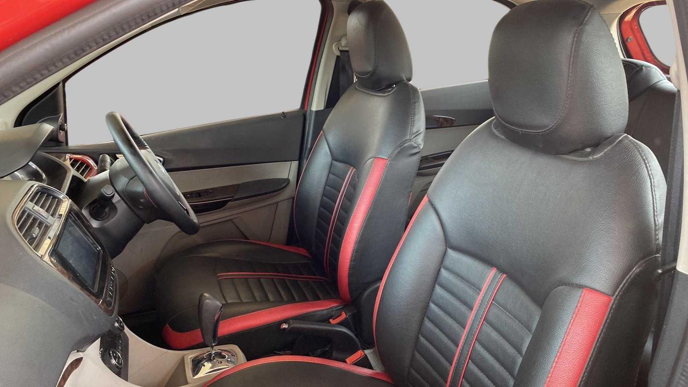 2019 Tata Tiago XZA PLUS DUAL TONE PETROL, Petrol, Automatic, 20,116 km, Right Side Front Door Cabin
