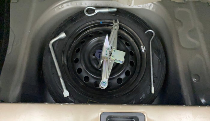 2019 Maruti New Wagon-R VXI (O) 1.0 AMT , Petrol, Automatic, 57,734 km, Spare Tyre