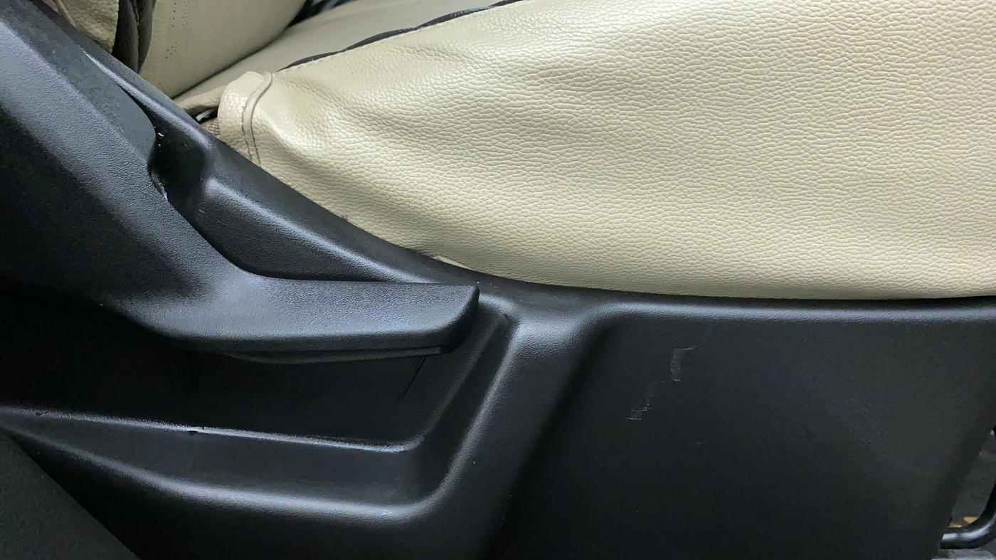 2019 Maruti New Wagon-R VXI (O) 1.0 AMT , Petrol, Automatic, 57,734 km, Driver Side Adjustment Panel