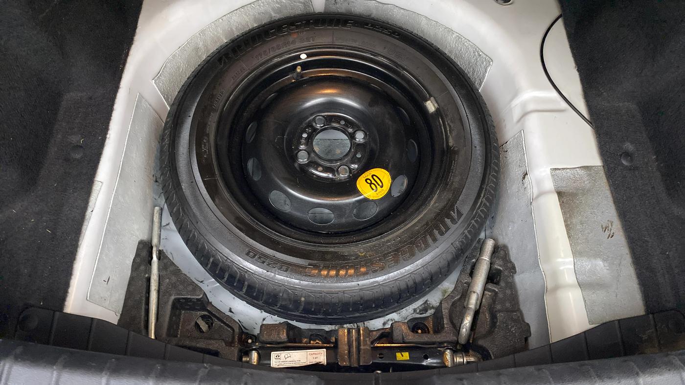 2019 Tata TIGOR XZA PLUS PETROL, Petrol, Automatic, 64,071 km, Spare Tyre