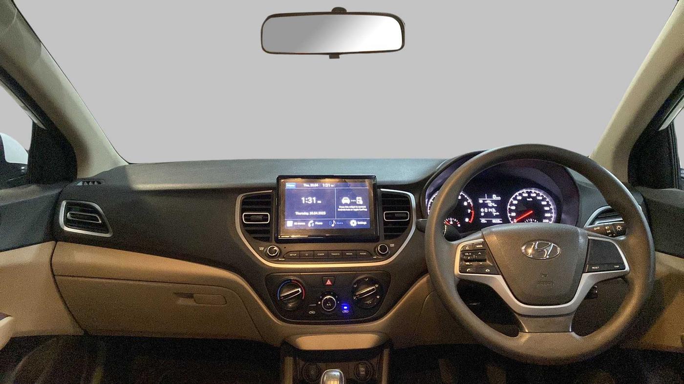 2022 Hyundai Verna S PLUS 1.5 VTVT, Petrol, Manual, 8,648 km, Dashboard