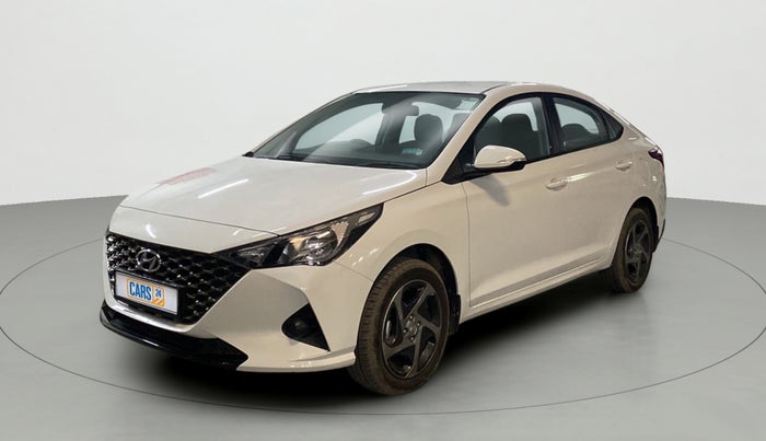 2022 Hyundai Verna S PLUS 1.5 VTVT, Petrol, Manual, 8,648 km, Left Front Diagonal