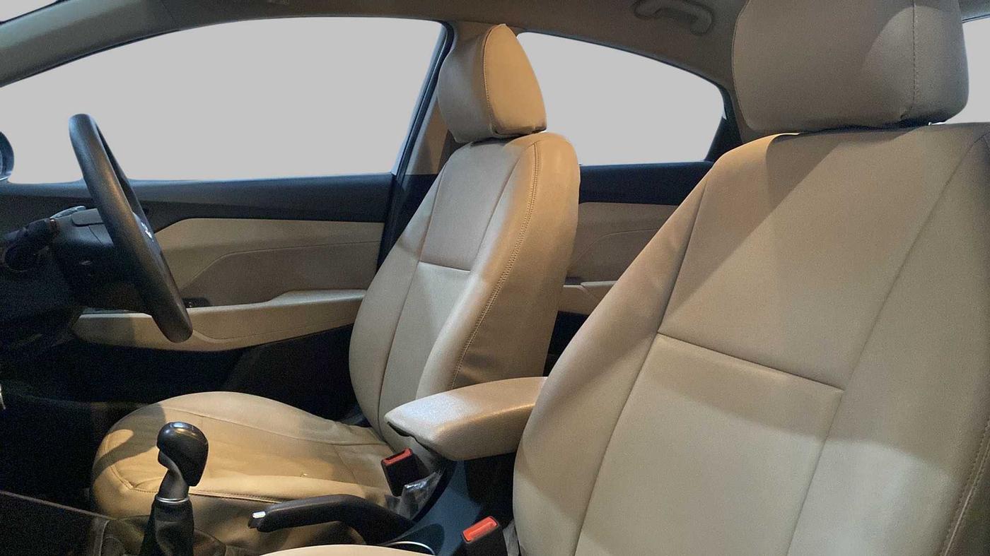 2022 Hyundai Verna S PLUS 1.5 VTVT, Petrol, Manual, 8,648 km, Right Side Front Door Cabin