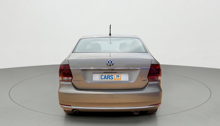 2017 Volkswagen Vento HIGHLINE PLUS 1.2 AT 16 ALLOY, Petrol, Automatic, 32,488 km, Back/Rear