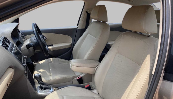 2017 Volkswagen Vento HIGHLINE PLUS 1.2 AT 16 ALLOY, Petrol, Automatic, 32,488 km, Right Side Front Door Cabin