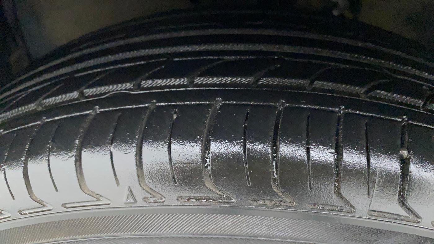 2018 Maruti Celerio VXI AMT (O), Petrol, Automatic, 72,112 km, Left Front Tyre Tread