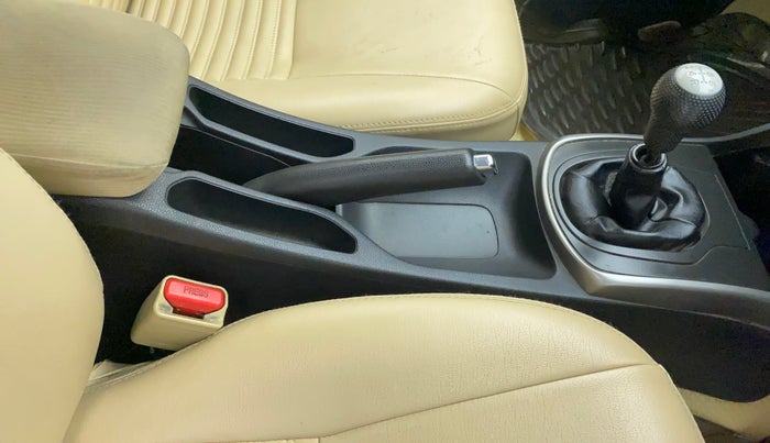 2015 Honda City 1.5L I-VTEC SV, Petrol, Manual, 92,676 km, Gear Lever