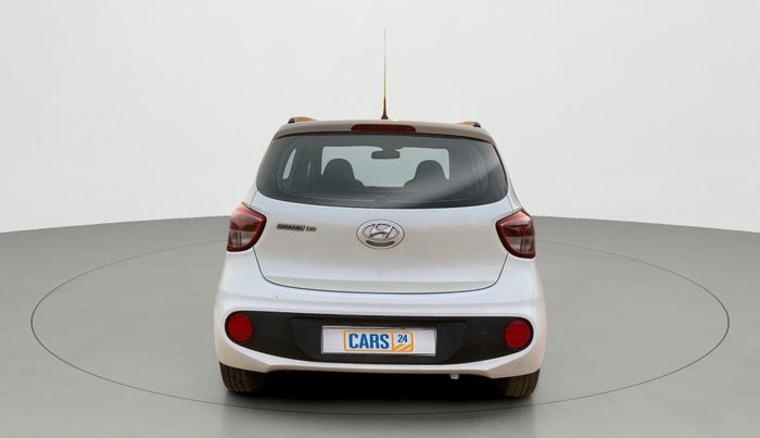 2018 Hyundai Grand i10 MAGNA 1.2 KAPPA VTVT, Petrol, Manual, 24,029 km, Back/Rear