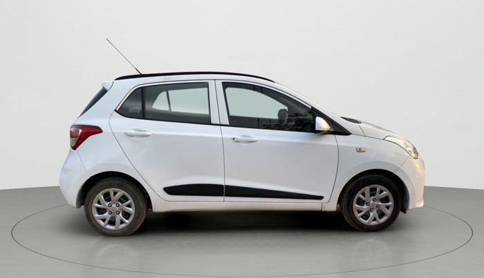2018 Hyundai Grand i10 MAGNA 1.2 KAPPA VTVT, Petrol, Manual, 24,029 km, Right Side View