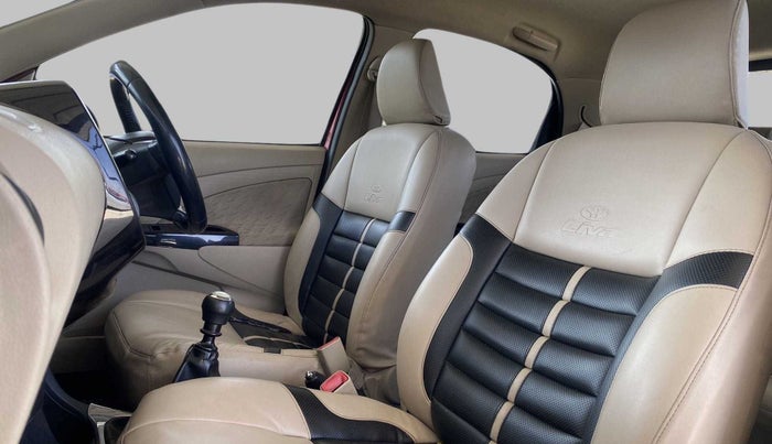 2018 Toyota Etios Liva VXD, Diesel, Manual, 90,821 km, Right Side Front Door Cabin