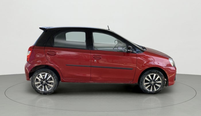 2018 Toyota Etios Liva VXD, Diesel, Manual, 90,821 km, Right Side View