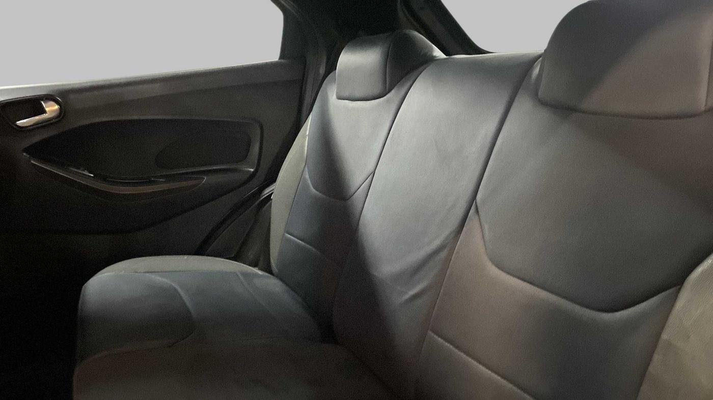 2018 Ford FREESTYLE TITANIUM 1.2 PETROL, Petrol, Manual, 96,099 km, Right Side Rear Door Cabin