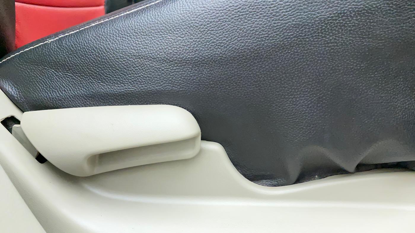 2017 Maruti Celerio ZXI, Petrol, Manual, 55,943 km, Driver Side Adjustment Panel