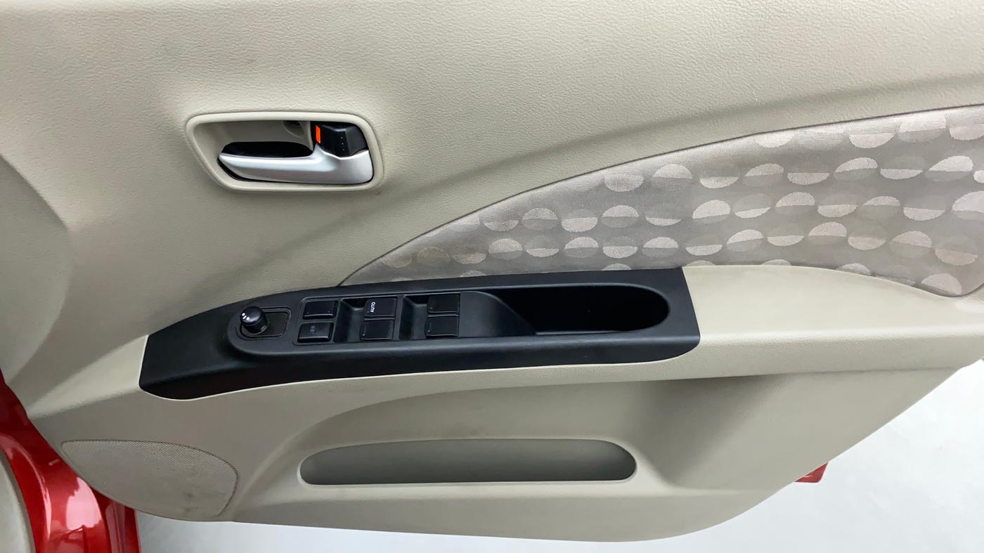 2017 Maruti Celerio ZXI, Petrol, Manual, 55,943 km, Driver Side Door Panels Control