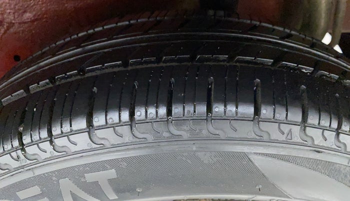 2017 Maruti Celerio ZXI, Petrol, Manual, 55,943 km, Left Rear Tyre Tread