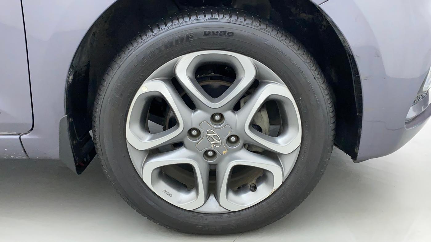 2018 Hyundai Elite i20 ASTA 1.2 (O), Petrol, Manual, 56,415 km, Right Front Wheel