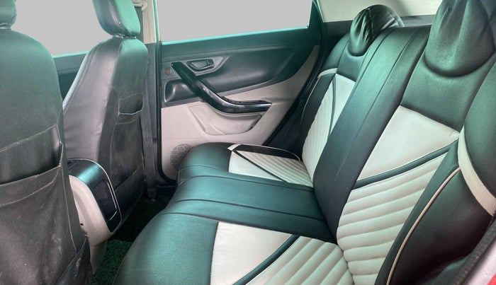 2018 Tata NEXON XM PETROL, Petrol, Manual, 73,282 km, Right Side Rear Door Cabin