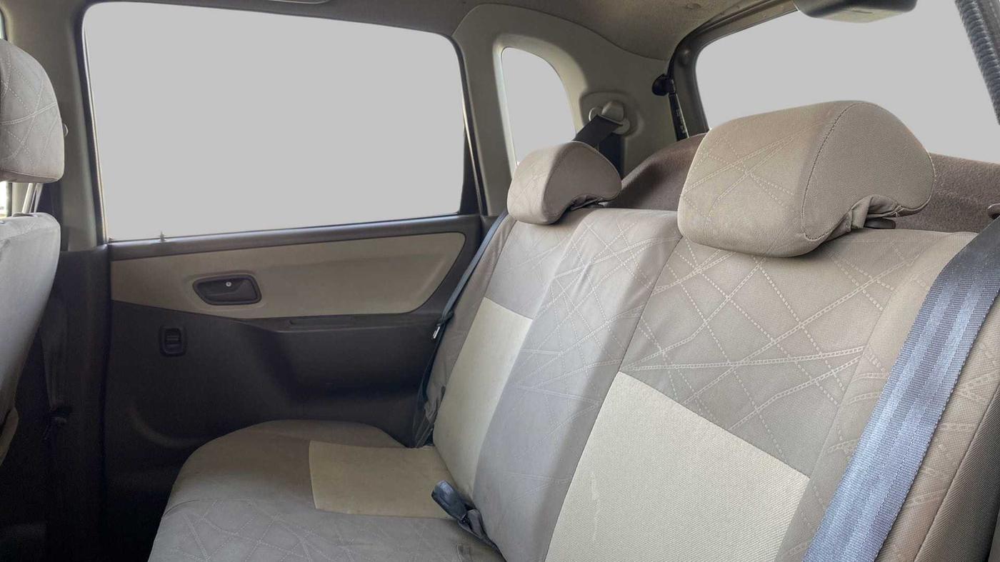 2013 Maruti Zen Estilo VXI, Petrol, Manual, 22,238 km, Right Side Rear Door Cabin