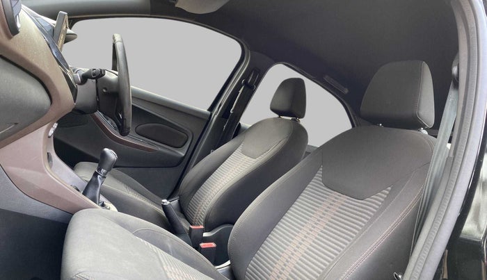 2018 Ford FREESTYLE TITANIUM 1.2 PETROL, Petrol, Manual, 77,751 km, Right Side Front Door Cabin