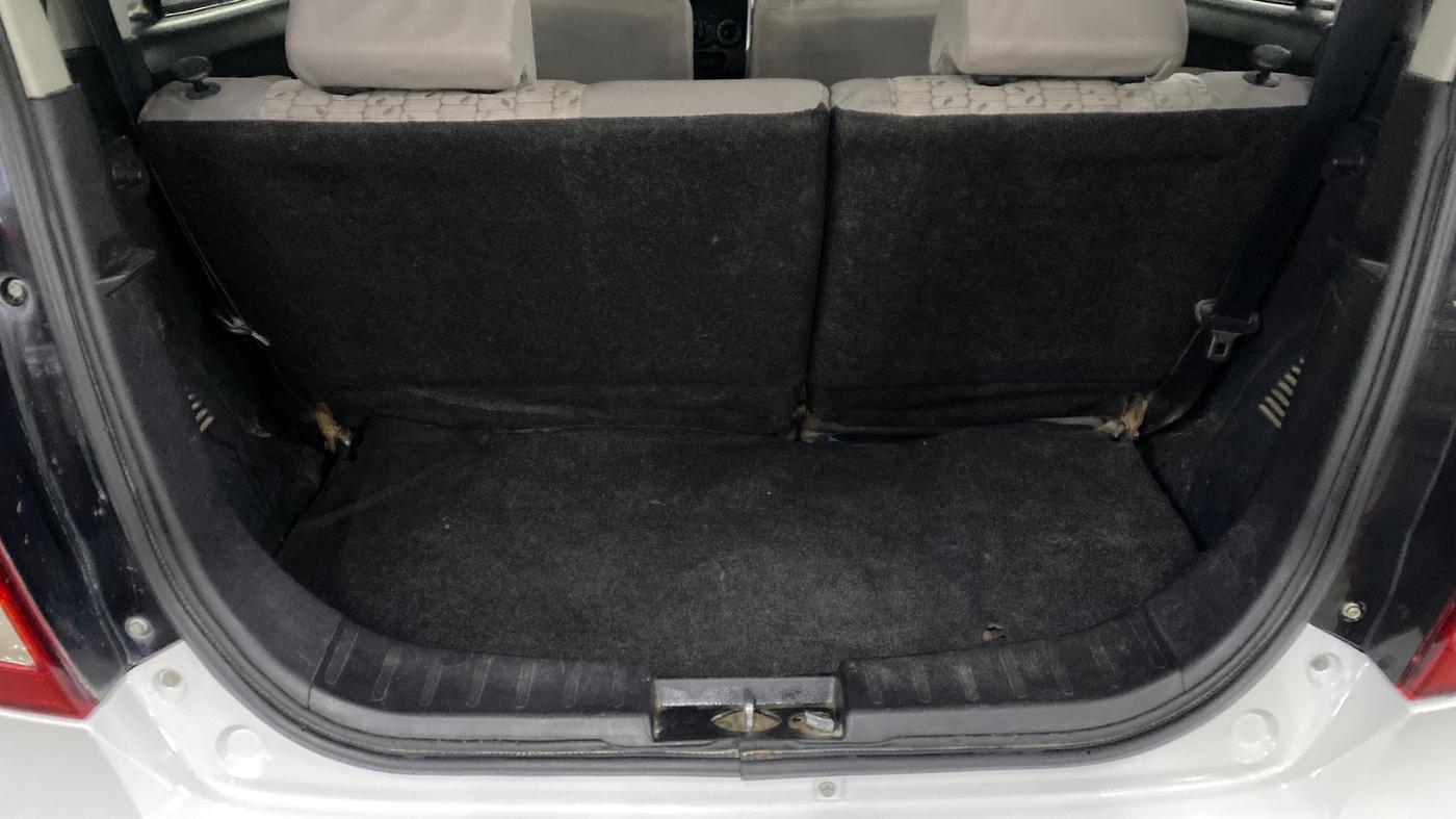 2015 Maruti Wagon R 1.0 VXI, Petrol, Manual, 56,546 km, Boot Inside