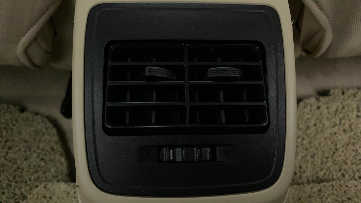 2017 Maruti Dzire ZXI PLUS AMT, Petrol, Automatic, 95,291 km, Rear AC Vents