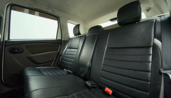 2016 Renault Duster 110 PS RXL 4X2 AMT, Diesel, Automatic, 1,07,521 km, Right Side Rear Door Cabin