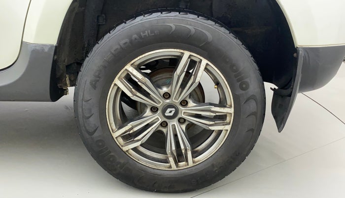 2016 Renault Duster 110 PS RXL 4X2 AMT, Diesel, Automatic, 1,07,521 km, Left Rear Wheel