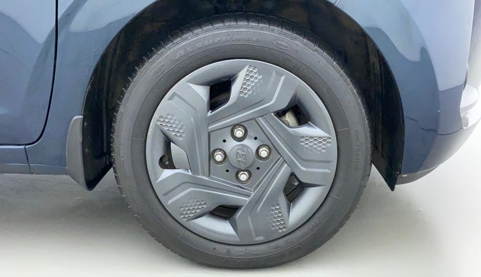 2022 Hyundai GRAND I10 NIOS MAGNA CORPORATE EDITION AMT 1.2 KAPPA VTVT, Petrol, Automatic, 7,013 km, Right Front Wheel