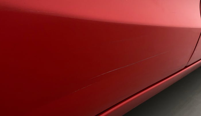 2016 Maruti Baleno DELTA PETROL 1.2, Petrol, Manual, 37,529 km, Right rear door - Minor scratches