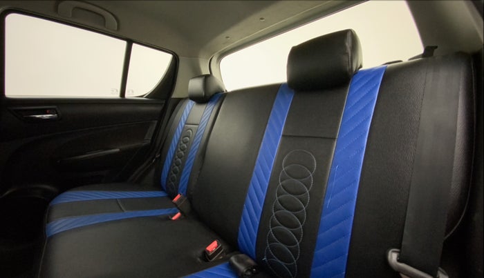 2014 Maruti Swift VXI, Petrol, Manual, 1,01,955 km, Right Side Rear Door Cabin