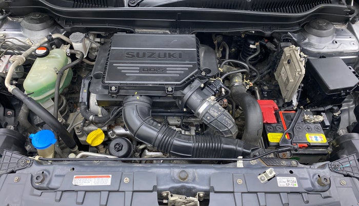 2018 Maruti Vitara Brezza VDI, Diesel, Manual, 1,05,124 km, Open Bonet