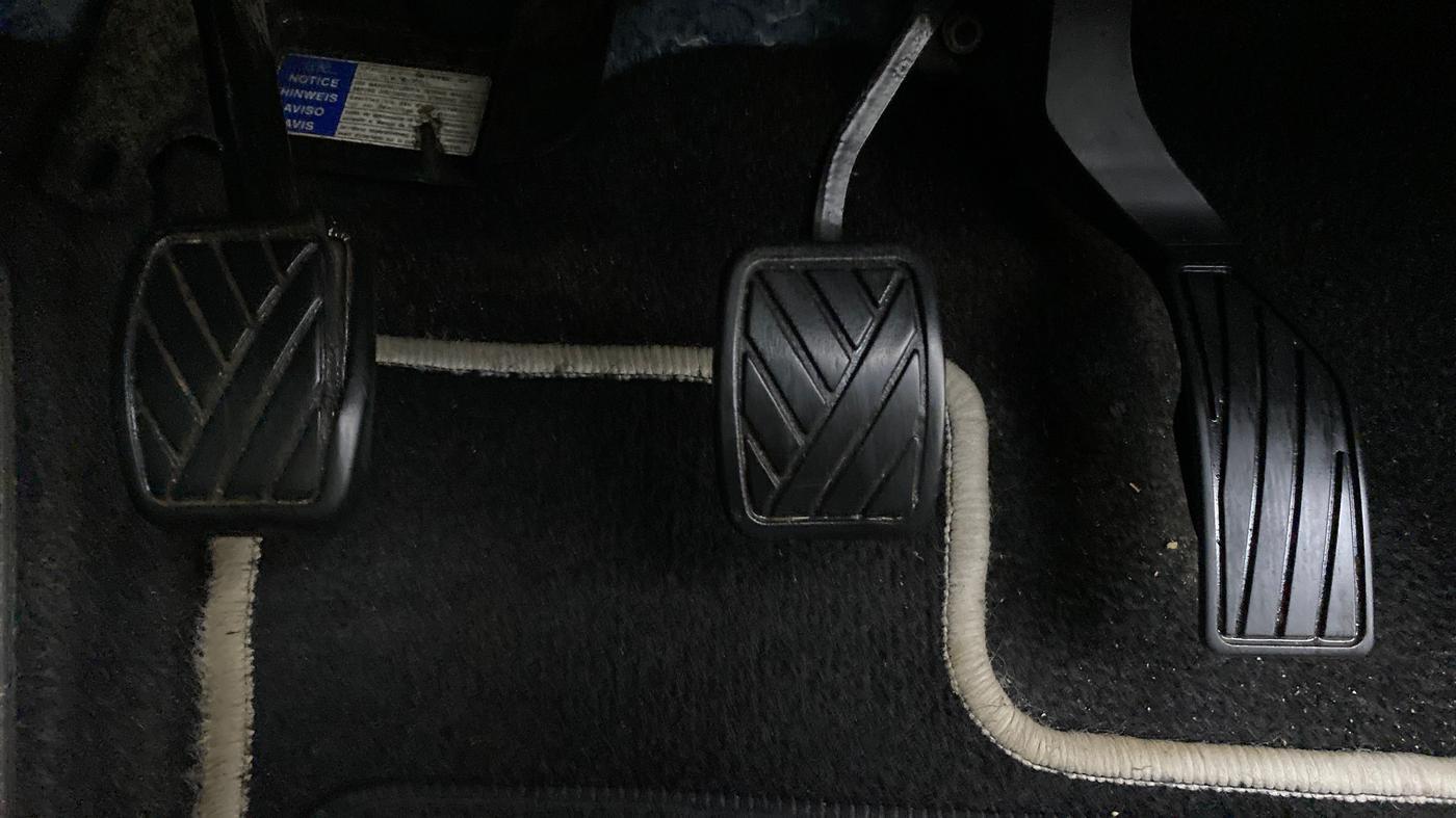 2018 Maruti Vitara Brezza VDI, Diesel, Manual, 1,05,124 km, Pedals