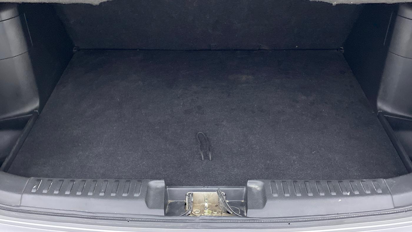 2018 Maruti Vitara Brezza VDI, Diesel, Manual, 1,05,124 km, Boot Inside