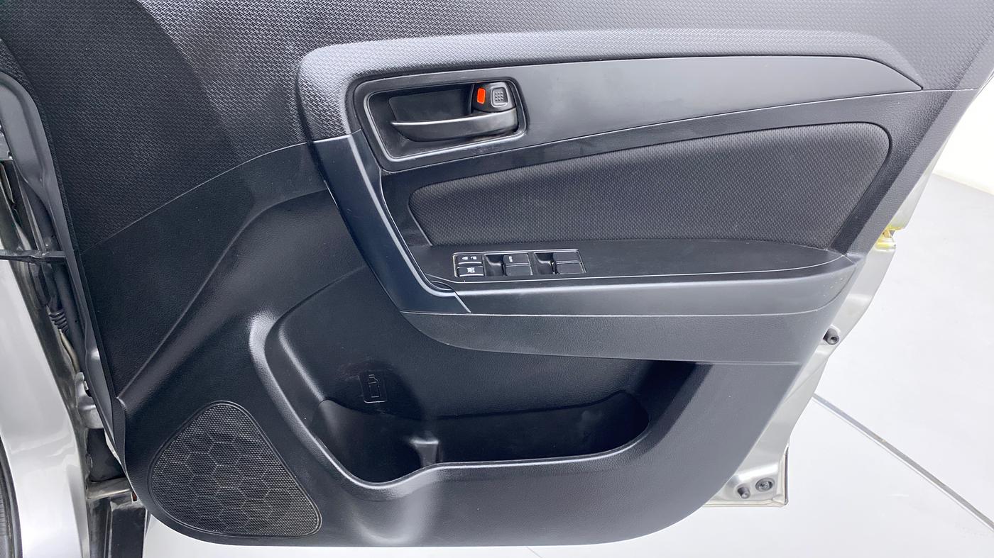2018 Maruti Vitara Brezza VDI, Diesel, Manual, 1,05,124 km, Driver Side Door Panels Control