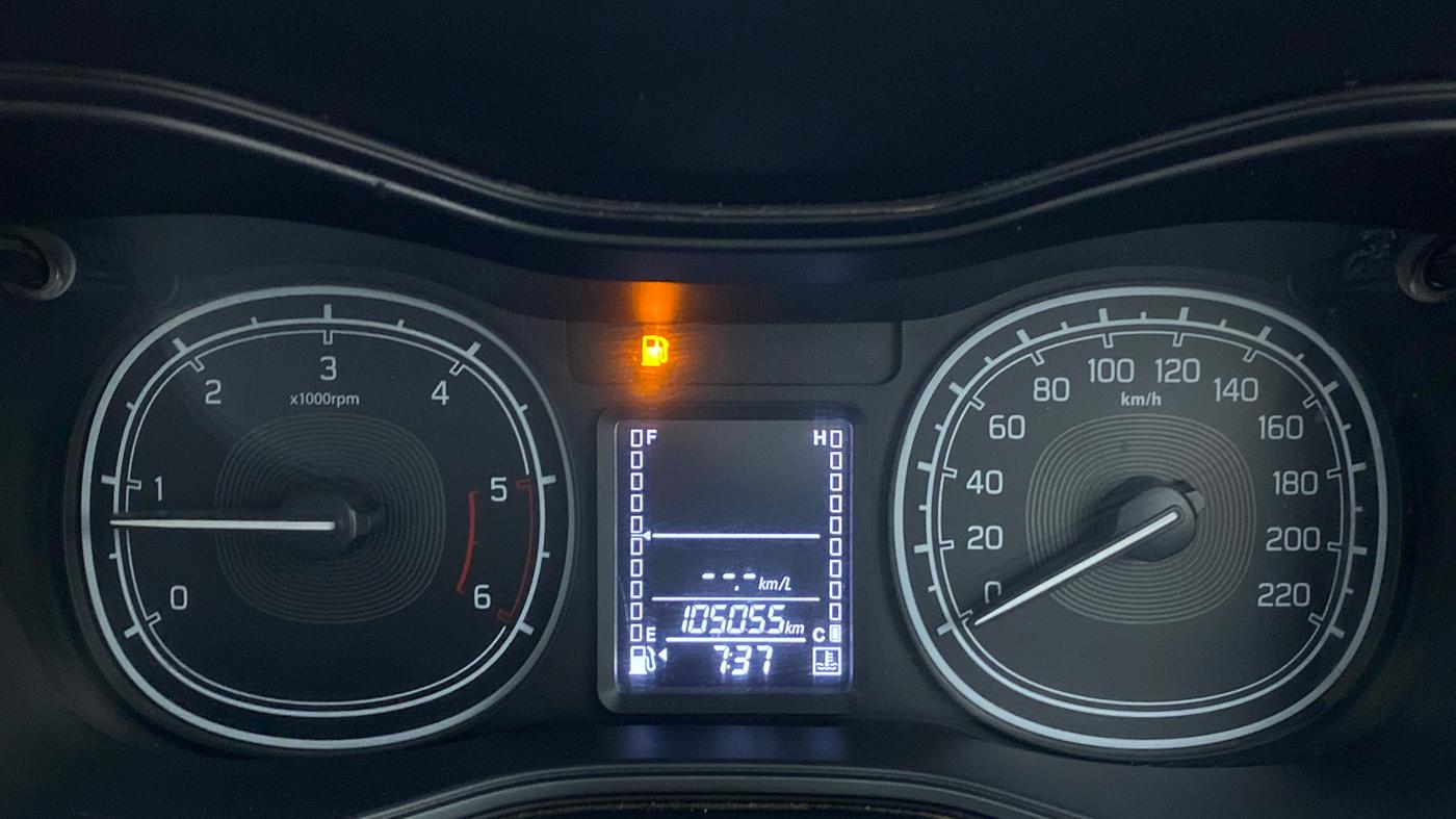 2018 Maruti Vitara Brezza VDI, Diesel, Manual, 1,05,124 km, Odometer Image