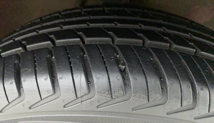 2018 Maruti Alto K10 VXI AMT, Petrol, Automatic, 51,943 km, Right Front Tyre Tread