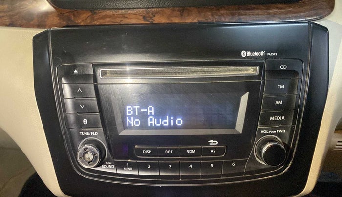 2018 Maruti Dzire ZXI AMT, Petrol, Automatic, 44,007 km, Infotainment system - Button has minor damage